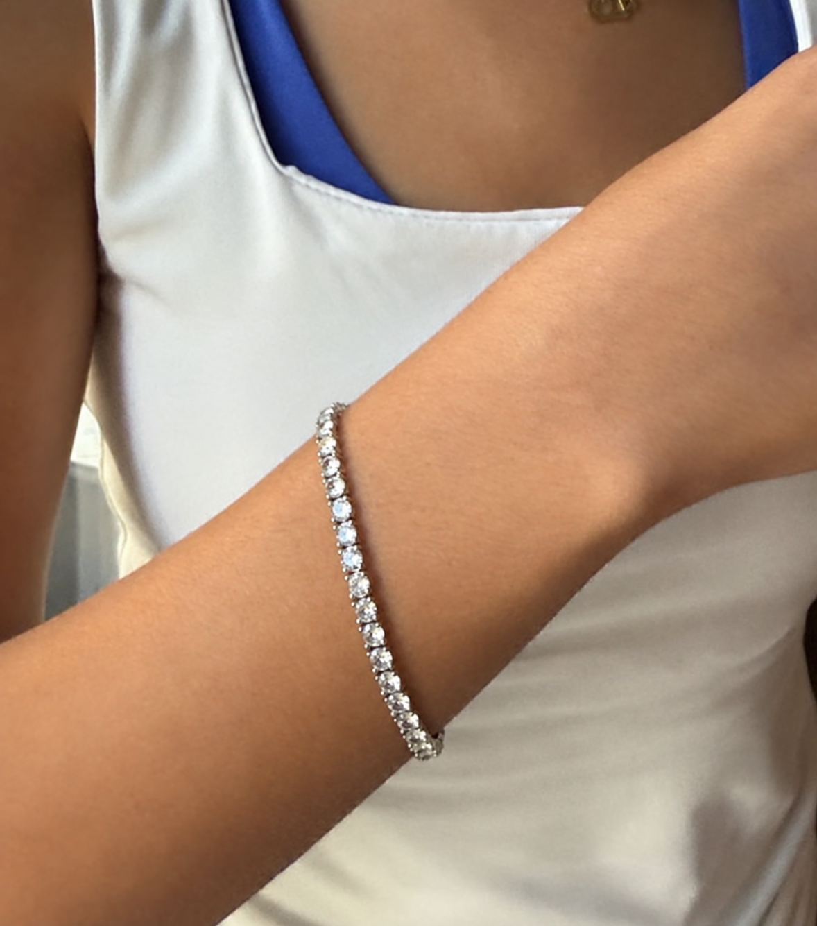 Tennis bracelet